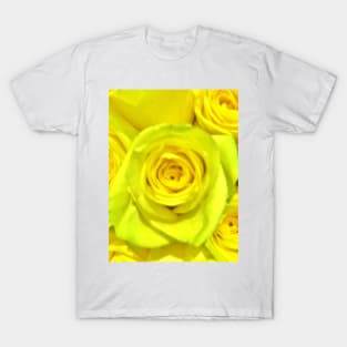 Gift for a Friend, Yellow Rose Floral Display The flower of Friendship - Autumn Bouquet - Flowers T-Shirt